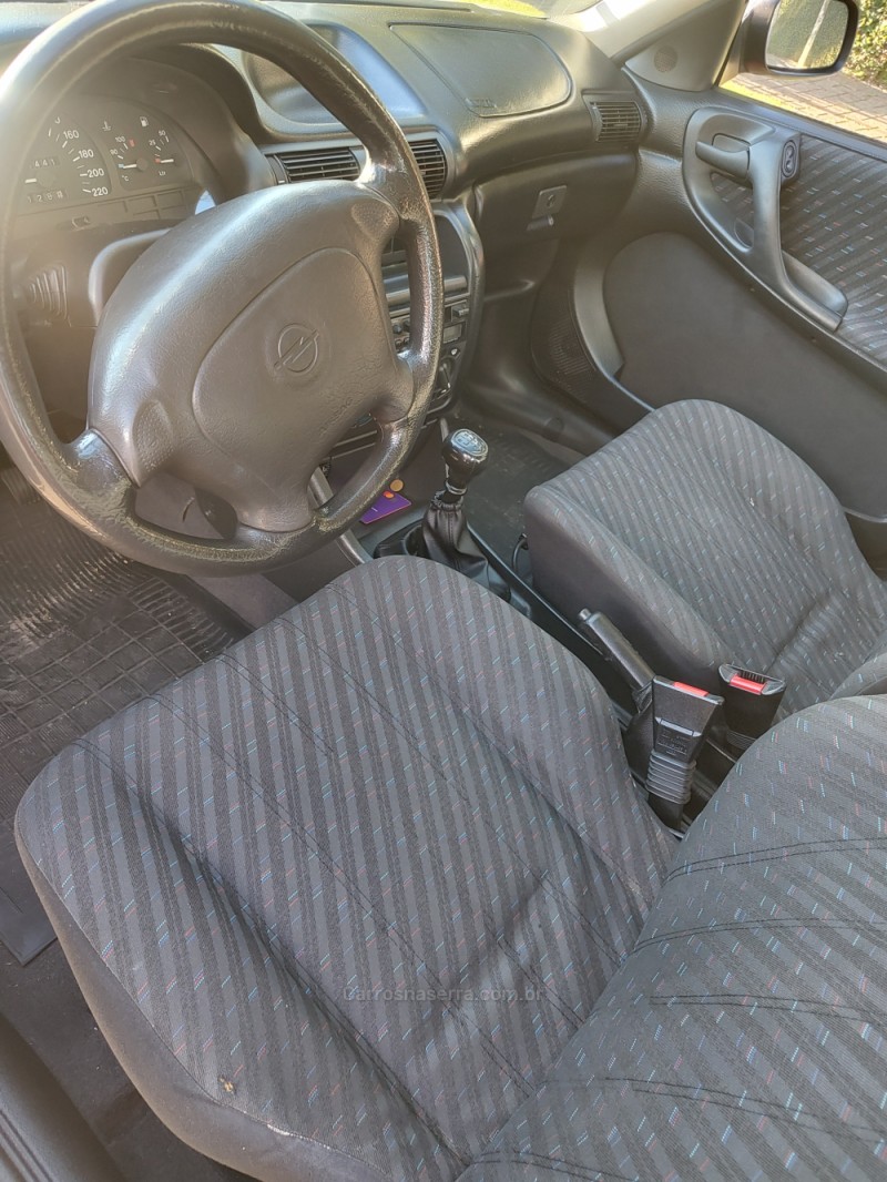 ASTRA 2.0 MPFI GLS 8V GASOLINA 4P MANUAL - 1994 - CAMPO BOM