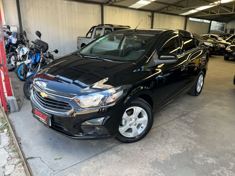 PRISMA 1.4 MPFI LT 8V FLEX 4P MANUAL