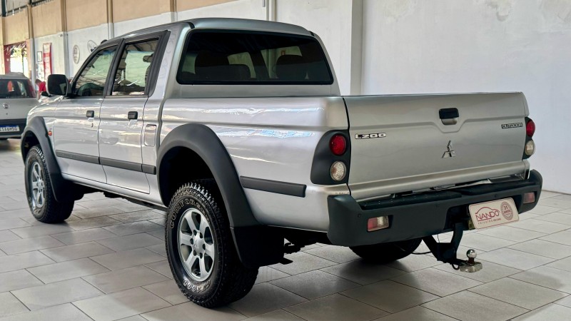 L200 OUTDOOR 2.5 HPE 4X4 CD 8V TURBO INTERCOOLER DIESEL 4P AUTOMÁTICO - 2011 - ESTâNCIA VELHA