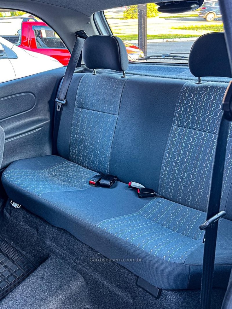 CORSA 1.0 MPF WIND 8V GASOLINA 4P MANUAL - 2001 - CANELA