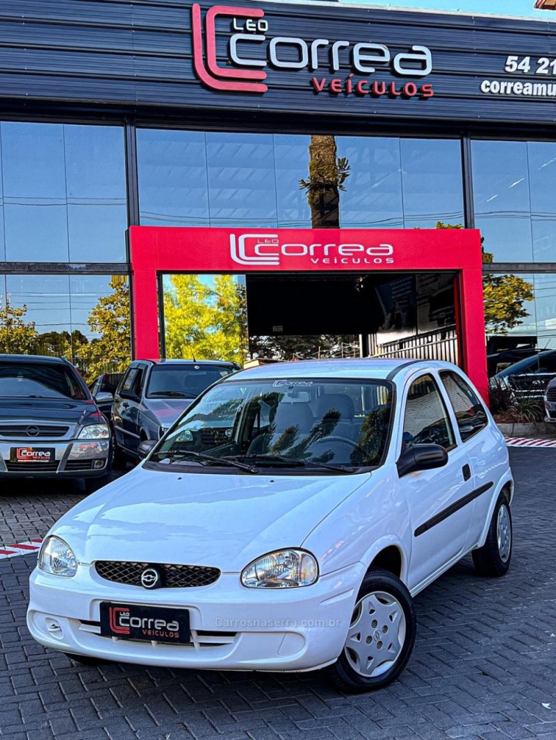 CORSA 1.0 MPF WIND 8V GASOLINA 4P MANUAL - 2001 - CANELA