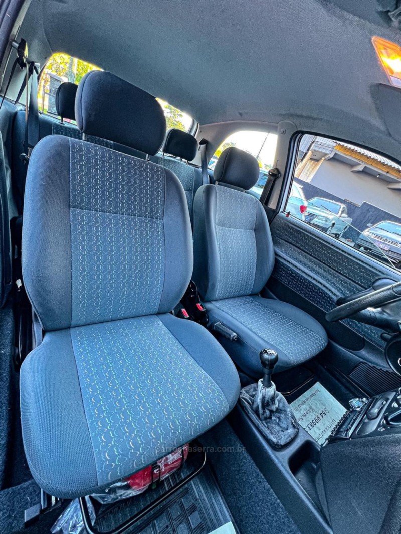 CORSA 1.0 MPF WIND 8V GASOLINA 4P MANUAL - 2001 - CANELA