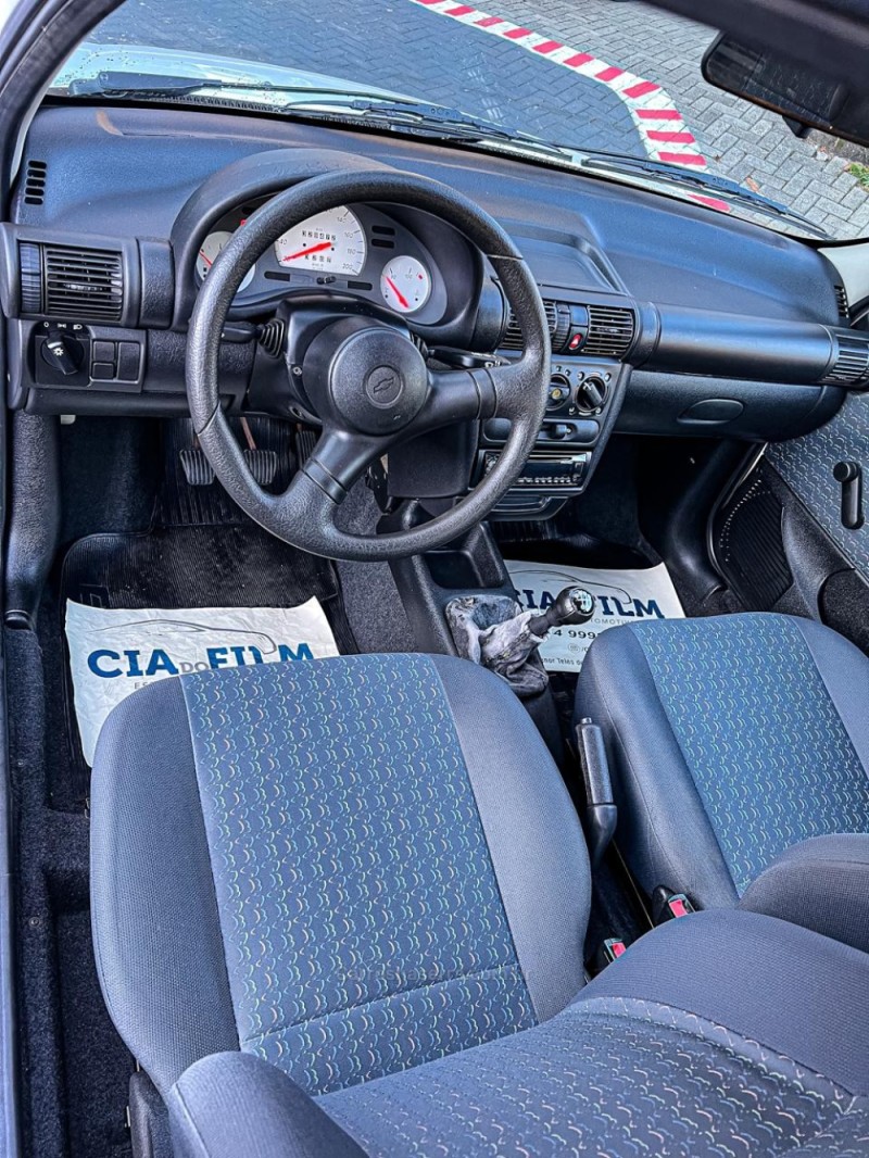 CORSA 1.0 MPF WIND 8V GASOLINA 4P MANUAL - 2001 - CANELA