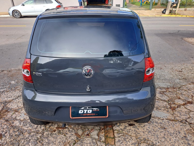 FOX 1.0 MI 8V FLEX 4P MANUAL - 2008 - FARROUPILHA