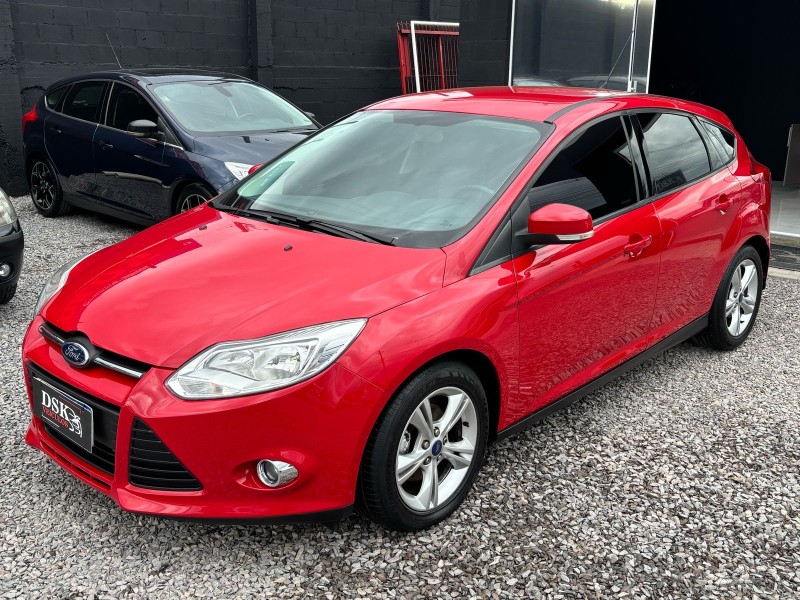 focus 1.6 s hatch 16v flex 4p automatico 2014 caxias do sul