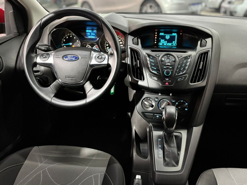 FOCUS 1.6 S HATCH 16V FLEX 4P AUTOMÁTICO - 2014 - CAXIAS DO SUL