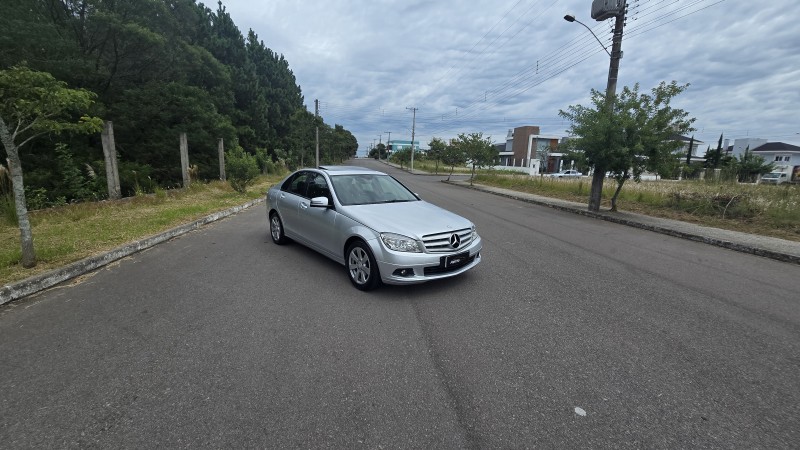 C 200 K 1.8 AVANTGARDE KOMPRESSOR GASOLINA 4P AUTOMÁTICO - 2010 - BENTO GONçALVES