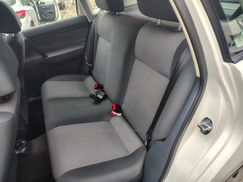 POLO 1.6 MI 8V FLEX 4P MANUAL - 2012 - GUAPORé