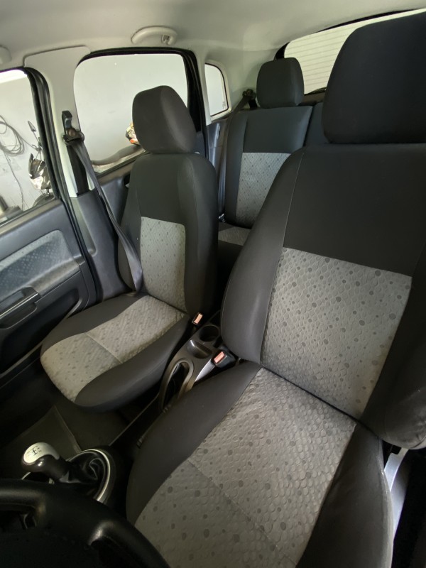FIESTA 1.6 MPI 8V GASOLINA 4P MANUAL - 2014 - CAXIAS DO SUL