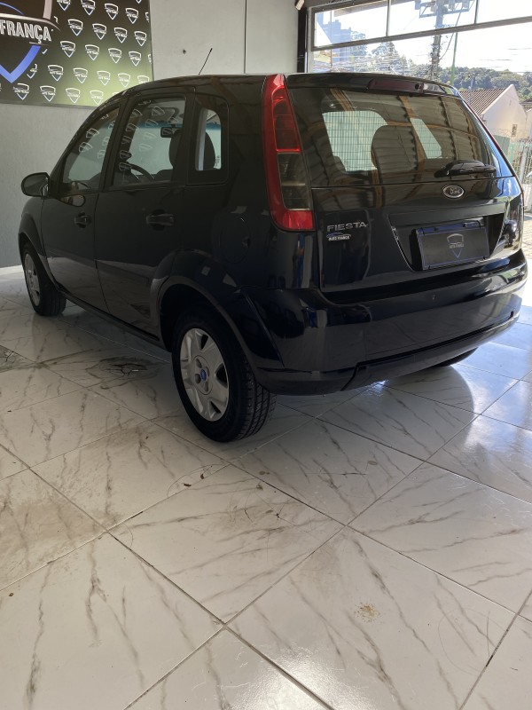 FIESTA 1.6 MPI 8V GASOLINA 4P MANUAL - 2014 - CAXIAS DO SUL