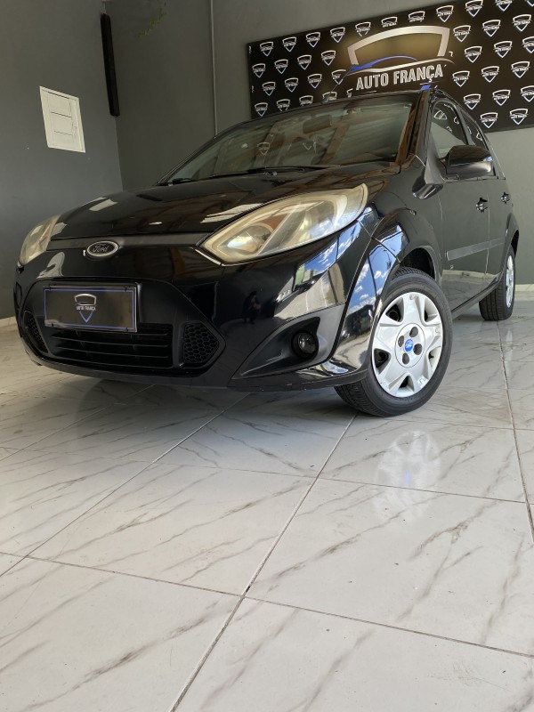 FIESTA 1.6 MPI 8V GASOLINA 4P MANUAL - 2014 - CAXIAS DO SUL