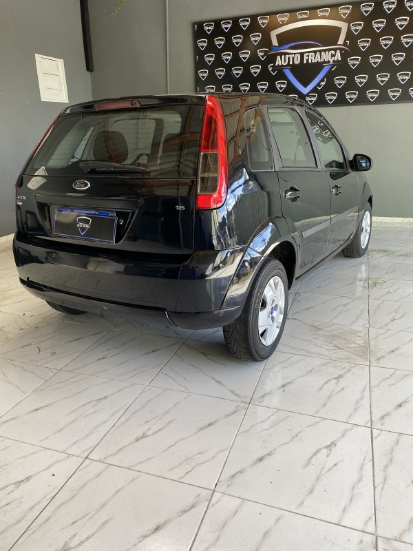 FIESTA 1.6 MPI 8V GASOLINA 4P MANUAL - 2014 - CAXIAS DO SUL