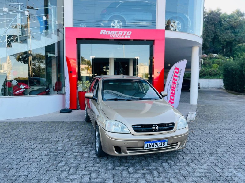 CORSA 1.0 MPFI JOY 8V GASOLINA 4P MANUAL