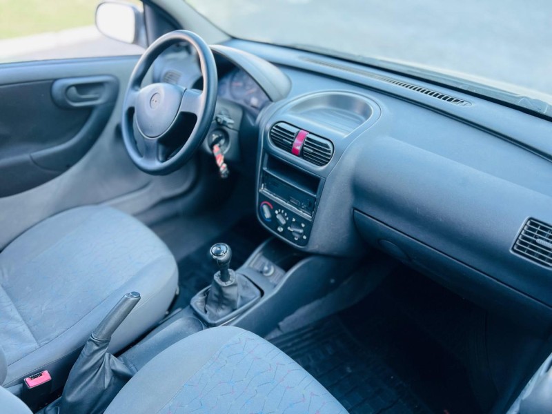CORSA 1.0 MPFI JOY 8V GASOLINA 4P MANUAL - 2006 - BENTO GONçALVES