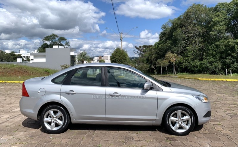 FOCUS 2.0 GLX 16V GASOLINA 4P AUTOMÁTICO - 2009 - GUAPORé