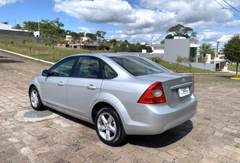 FOCUS 2.0 GLX 16V GASOLINA 4P AUTOMÁTICO - 2009 - GUAPORé