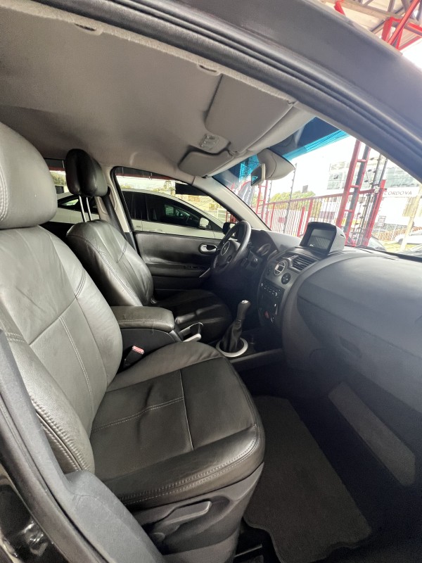 MÉGANE 1.6 DYNAMIQUE GRAND TOUR 16V FLEX 4P MANUAL - 2013 - CAXIAS DO SUL