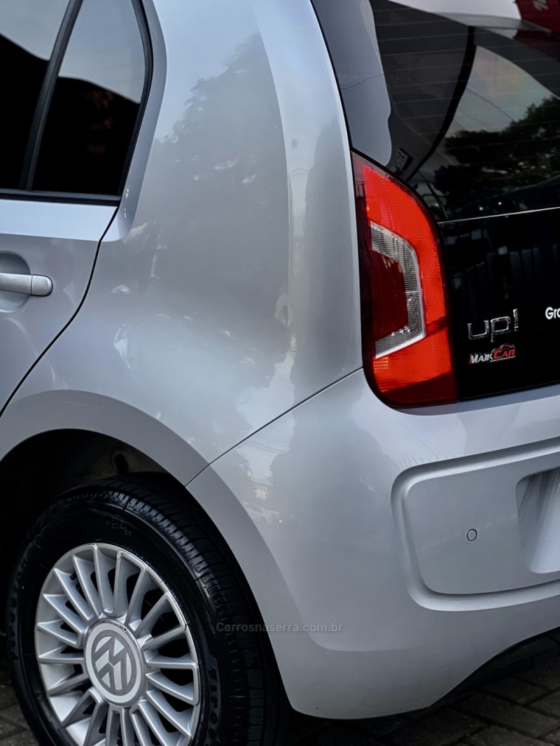UP 1.0 TSI MOVE UP 12V FLEX 4P MANUAL - 2017 - ESTâNCIA VELHA