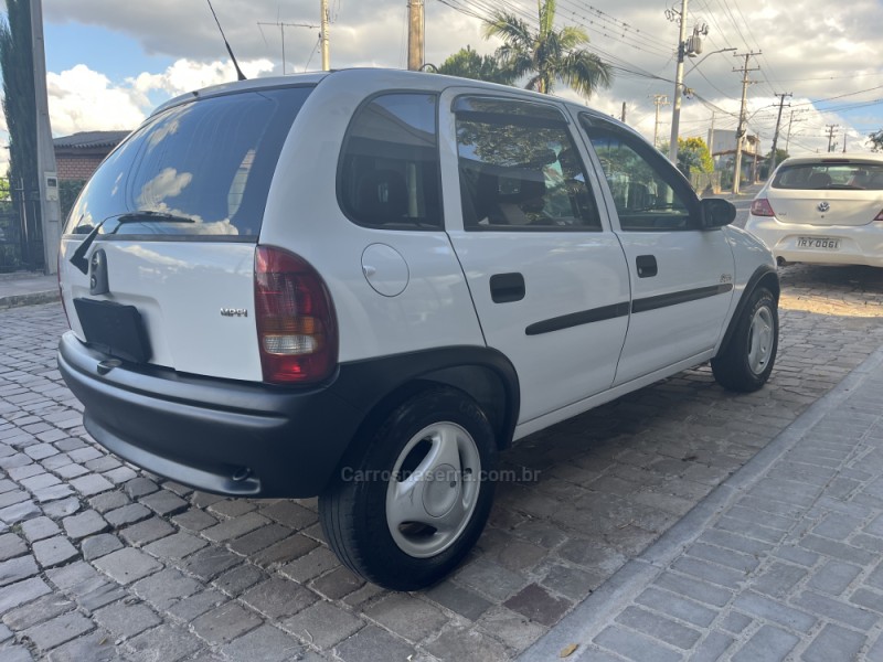 CORSA 1.0 MPFI SUPER 8V GASOLINA 4P MANUAL - 1996 - VERANóPOLIS