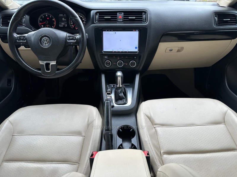 JETTA 2.0 COMFORTLINE FLEX 4P TIPTRONIC - 2013 - CAMPO BOM
