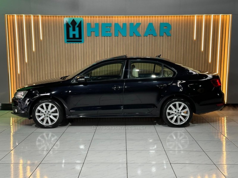 JETTA 2.0 COMFORTLINE FLEX 4P TIPTRONIC - 2013 - CAMPO BOM