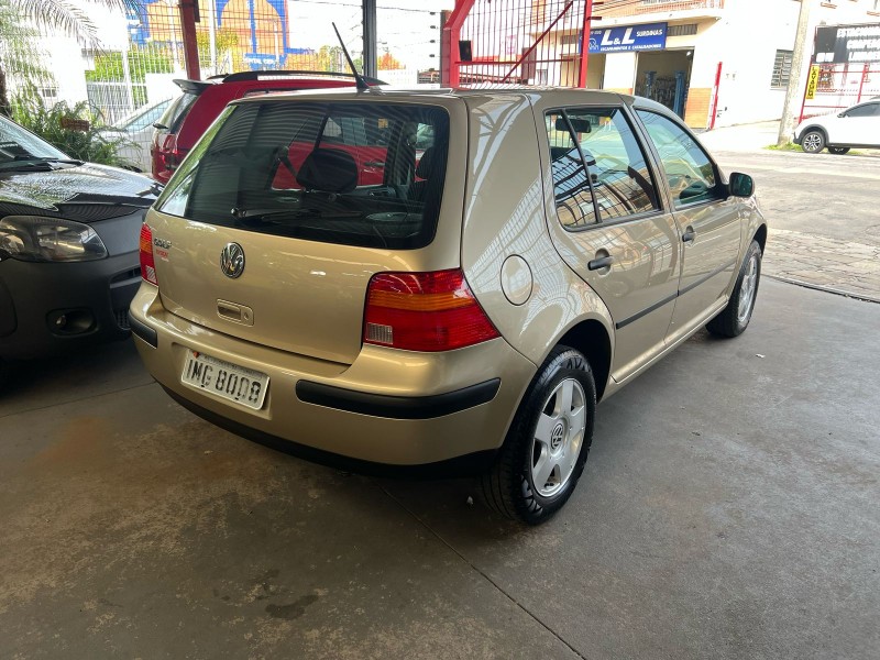 GOLF 1.6 SR GASOLINA 4P MANUAL - 2001 - CAXIAS DO SUL
