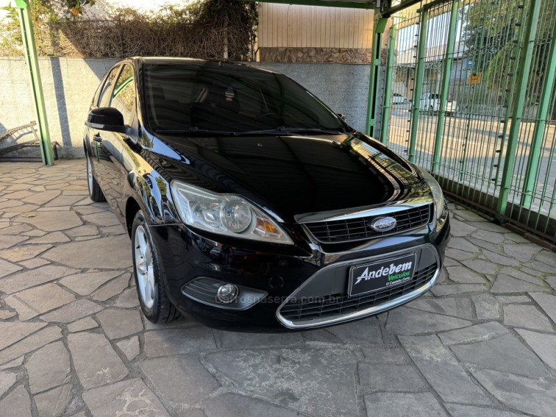 FOCUS 1.6 8V FLEX 4P MANUAL - 2010 - CAXIAS DO SUL