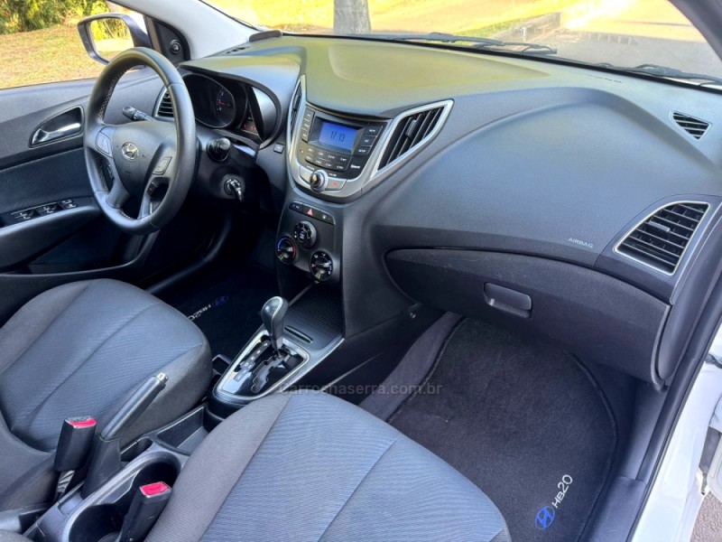 HB20 1.6 COMFORT PLUS 16V FLEX 4P AUTOMÁTICO - 2015 - NOVO HAMBURGO