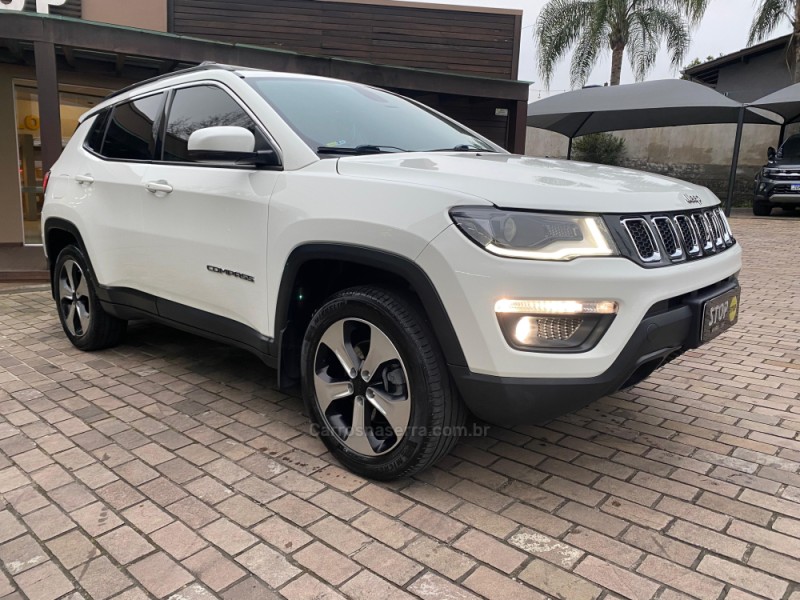 COMPASS 2.0 16V DIESEL LONGITUDE 4X4 AUTOMÁTICO - 2018 - DOIS IRMãOS