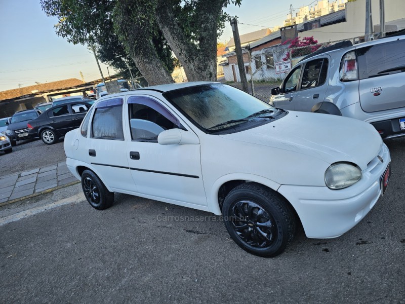 CORSA 1.6 MPFI GL SEDAN 8V GASOLINA 4P MANUAL