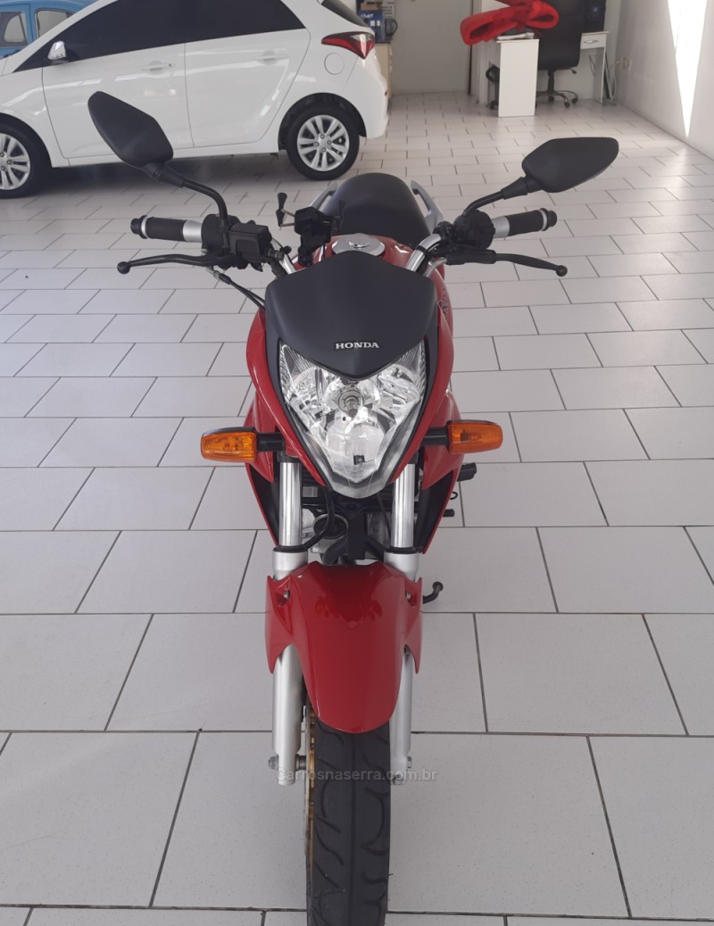 CB 300R  - 2015 - GARIBALDI