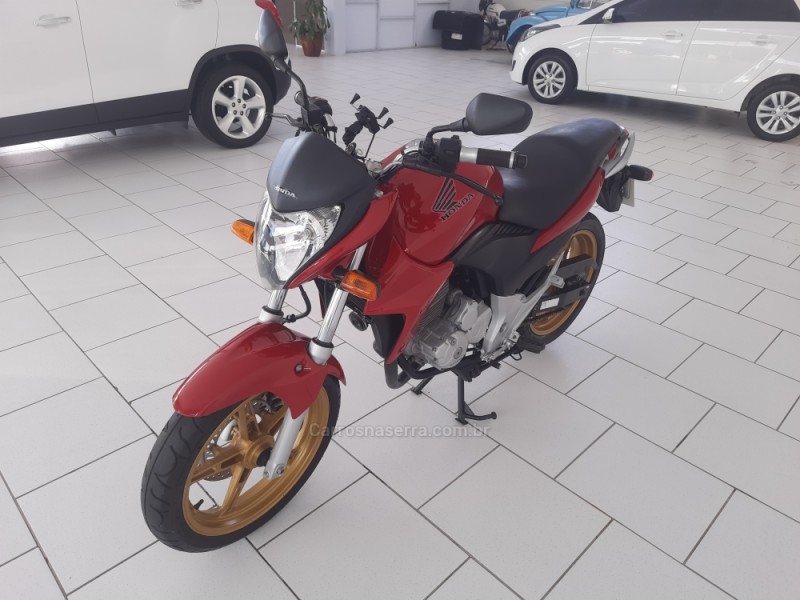 CB 300R  - 2015 - GARIBALDI