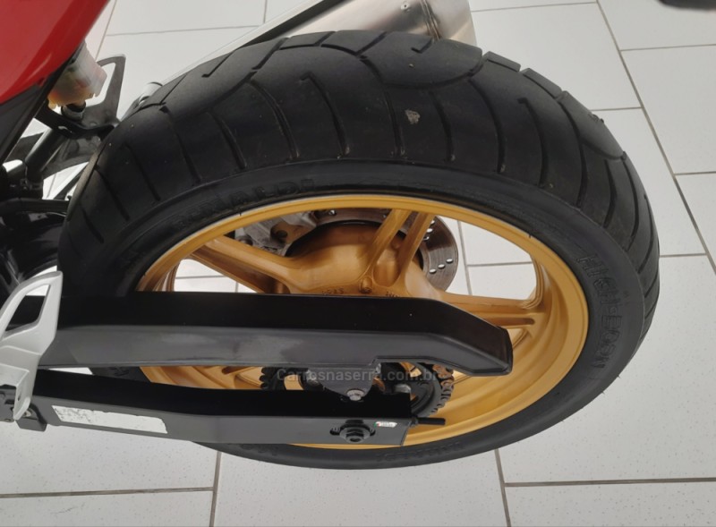 CB 300R  - 2015 - GARIBALDI