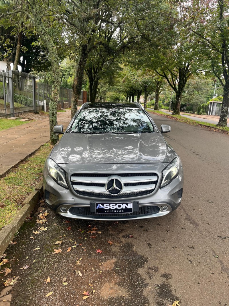 GLA 200 1.6 CGI ENDURO 16V TURBO FLEX 4P AUTOMÁTICO - 2017 - ERECHIM