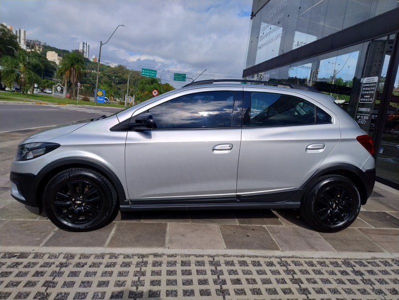 ONIX 1.4 MPFI ACTIV 8V FLEX 4P AUTOMÁTICO - 2019 - CAXIAS DO SUL