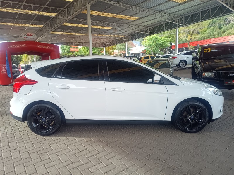 FOCUS 1.6 S 16V FLEX 4P MANUAL - 2014 - CAXIAS DO SUL