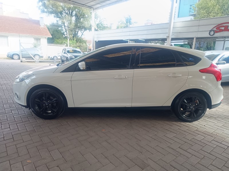 FOCUS 1.6 S 16V FLEX 4P MANUAL - 2014 - CAXIAS DO SUL