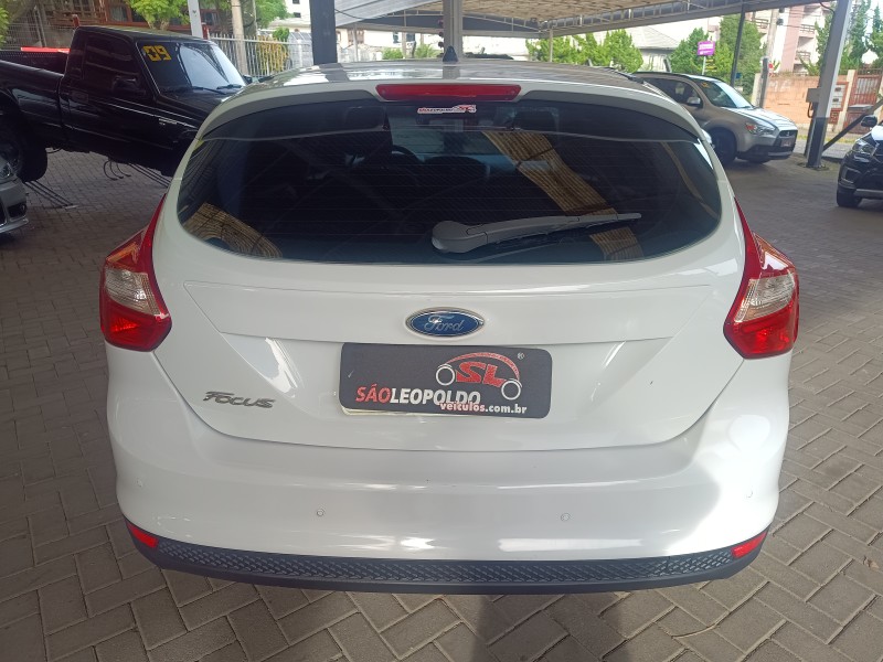 FOCUS 1.6 S 16V FLEX 4P MANUAL - 2014 - CAXIAS DO SUL