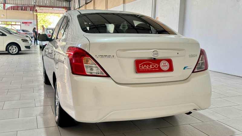 VERSA 1.6 16V FLEX SV 4P XTRONIC - 2018 - ESTâNCIA VELHA
