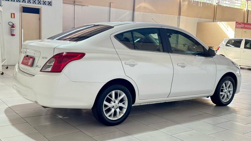 VERSA 1.6 16V FLEX SV 4P XTRONIC - 2018 - ESTâNCIA VELHA