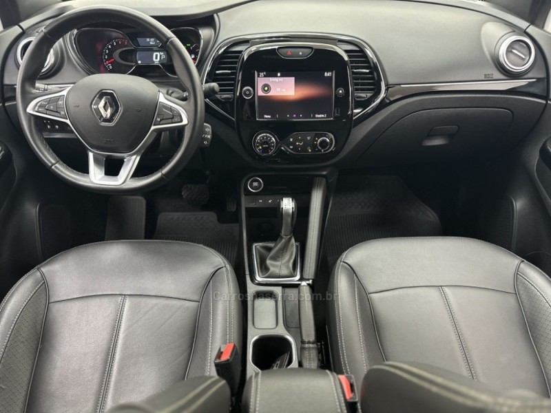 CAPTUR 1.3 INTENSE TURBO 16V FLEX 5P AUTOMÁTICO - 2022 - SANTA CRUZ DO SUL