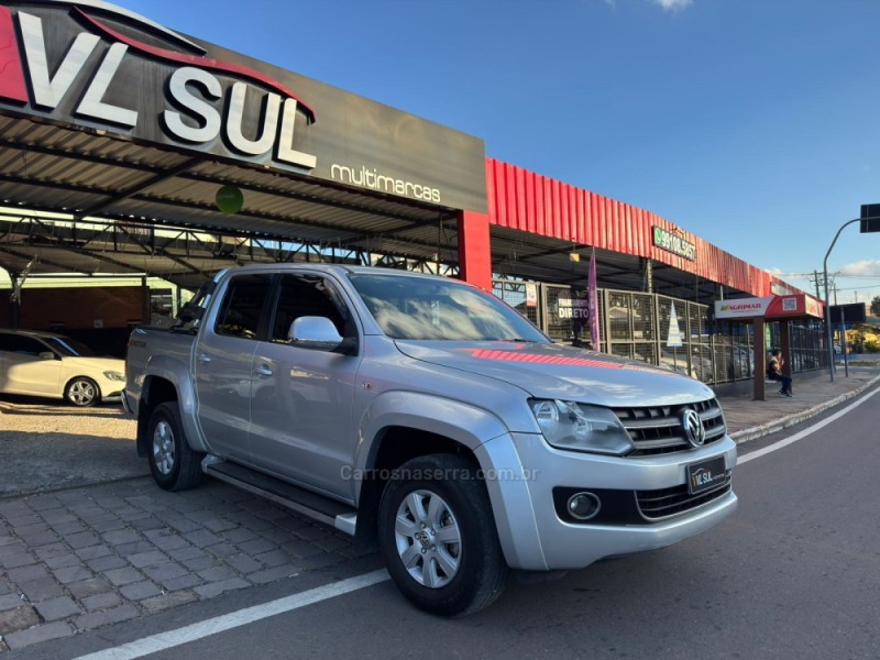 AMAROK 2.0 HIGHLINE 4X4 CD 16V TURBO INTERCOOLER DIESEL 4P MANUAL - 2012 - CAXIAS DO SUL
