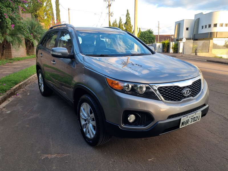 SORENTO 2.4 S.263 4X2 16V GASOLINA 4P AUTOMÁTICO - 2011 - ARROIO DO MEIO