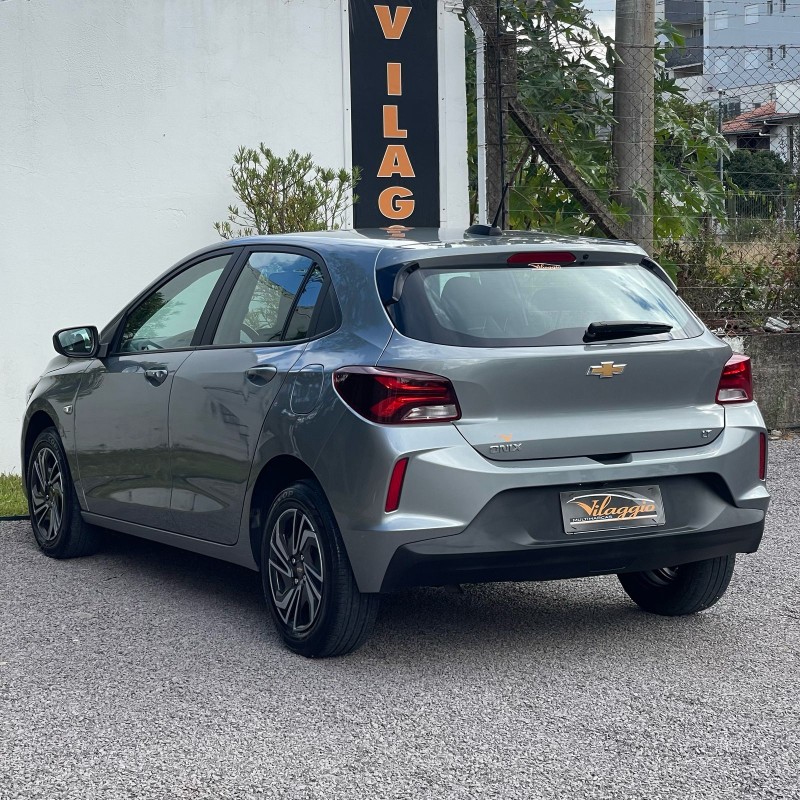 ONIX 1.0 LT2 FLEX 4P MANUAL - 2024 - CAXIAS DO SUL