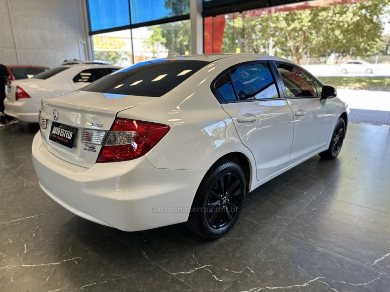 CIVIC 1.8 LXS 16V GASOLINA 4P AUTOMÁTICO - 2015 - ESTâNCIA VELHA