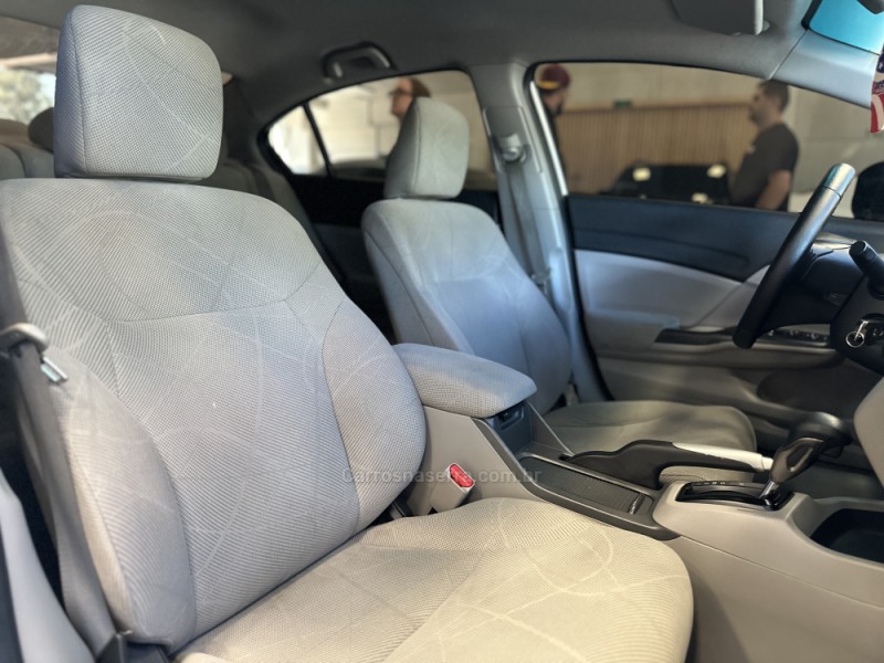 CIVIC 1.8 LXS 16V GASOLINA 4P AUTOMÁTICO - 2015 - ESTâNCIA VELHA