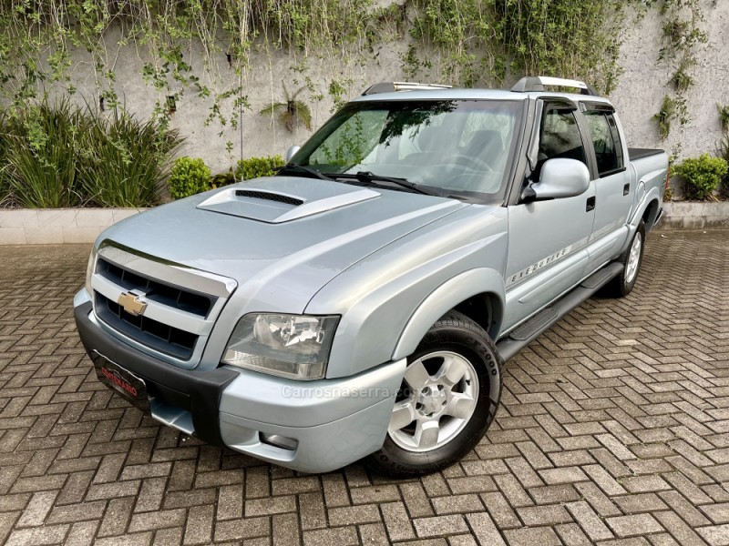 S10 2.4 MPFI EXECUTIVE 4X2 CD 8V FLEX 4P MANUAL