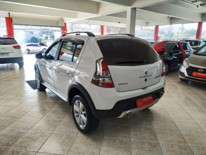SANDERO 1.6 STEPWAY 8V FLEX 4P MANUAL - 2014 - CAXIAS DO SUL
