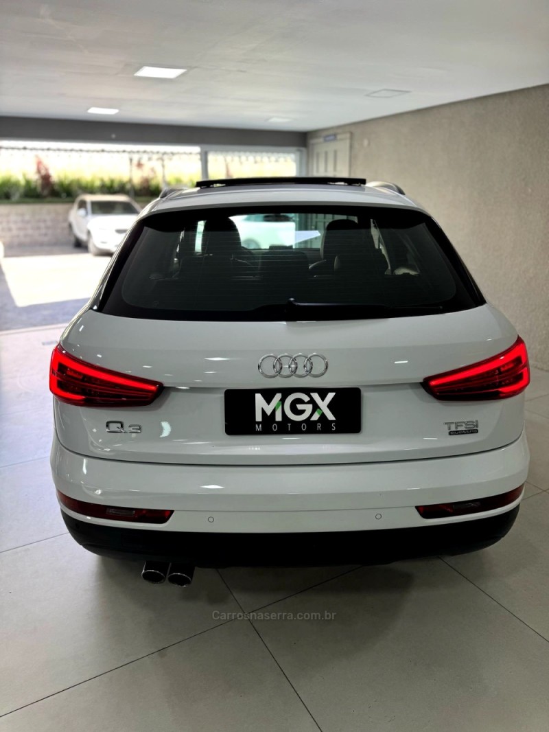 Q3 2.0 TFSI QUATTRO 4P GASOLINA S TRONIC - 2016 - PORTO ALEGRE