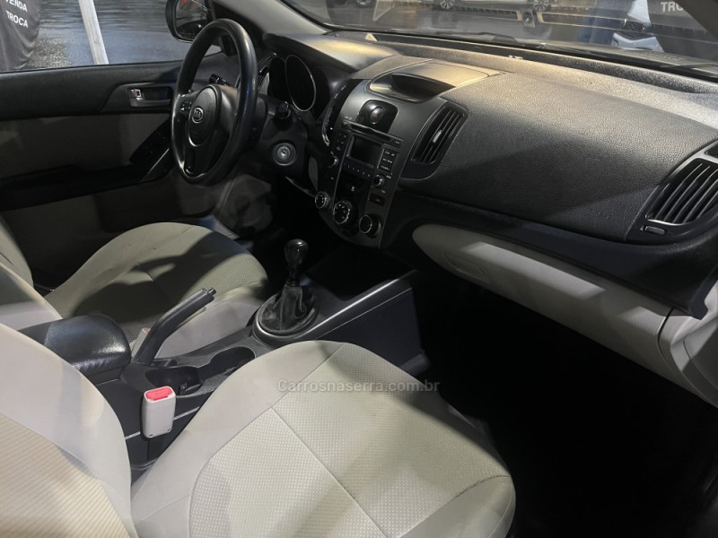 CERATO 1.6 EX SEDAN 16V GASOLINA 4P MANUAL - 2011 - BENTO GONçALVES